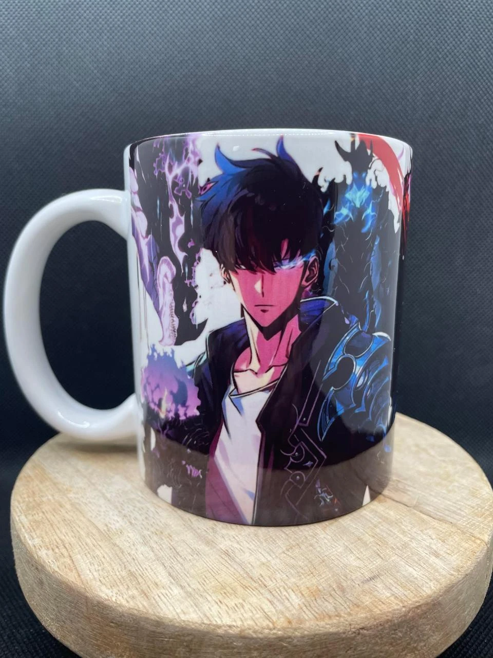 ☕ Mug en Céramique – Solo Leveling ⚔️👑